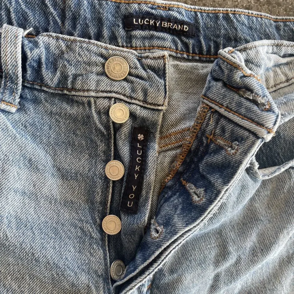 Lucky Brand Drew High Rise Mom Jean Light Wash Distressed Size 4/27 Acid Wash - Picture 10 of 16